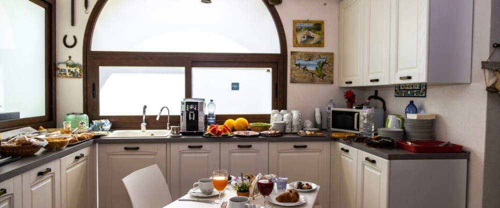 Kunesias B&B Cinisi Exteriör bild