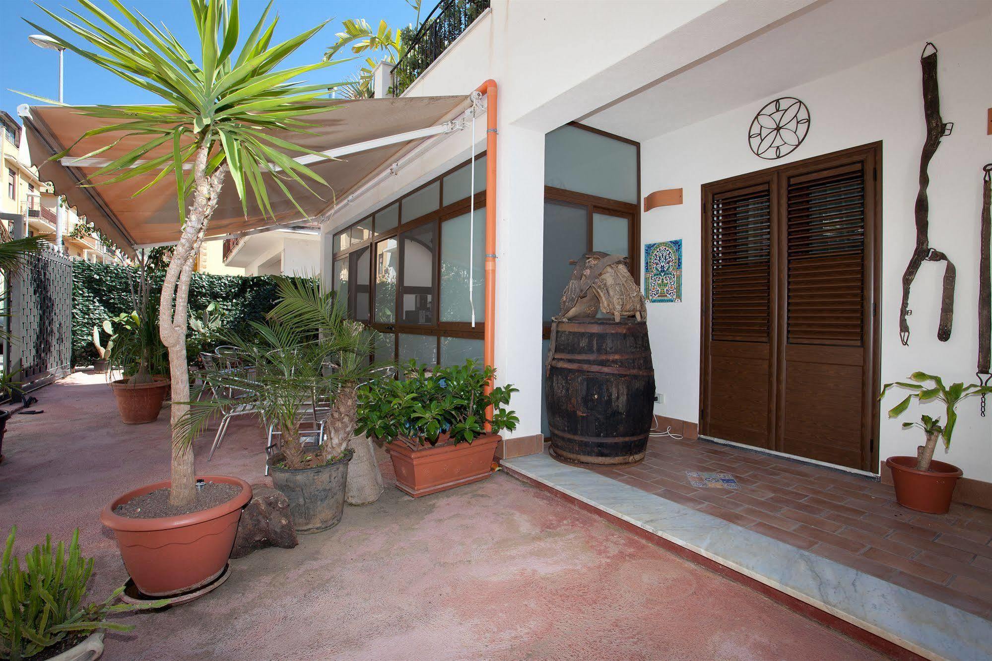 Kunesias B&B Cinisi Exteriör bild